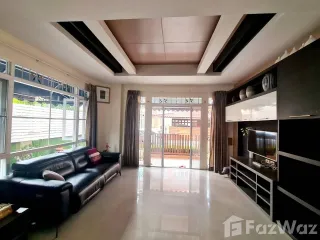 For rent 3 bedrooms house in Suan Luang, Bangkok