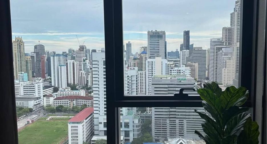 For rent 2 bedrooms condo in Watthana, Bangkok