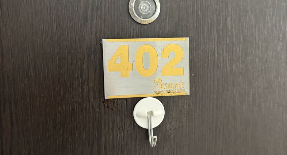 For rent 1 bed apartment in Watthana, Bangkok