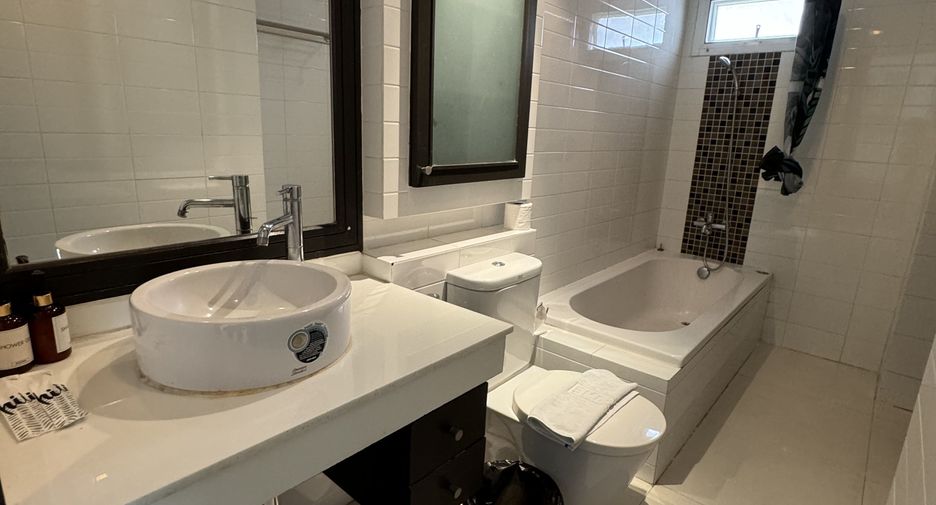 For rent 1 bed apartment in Watthana, Bangkok