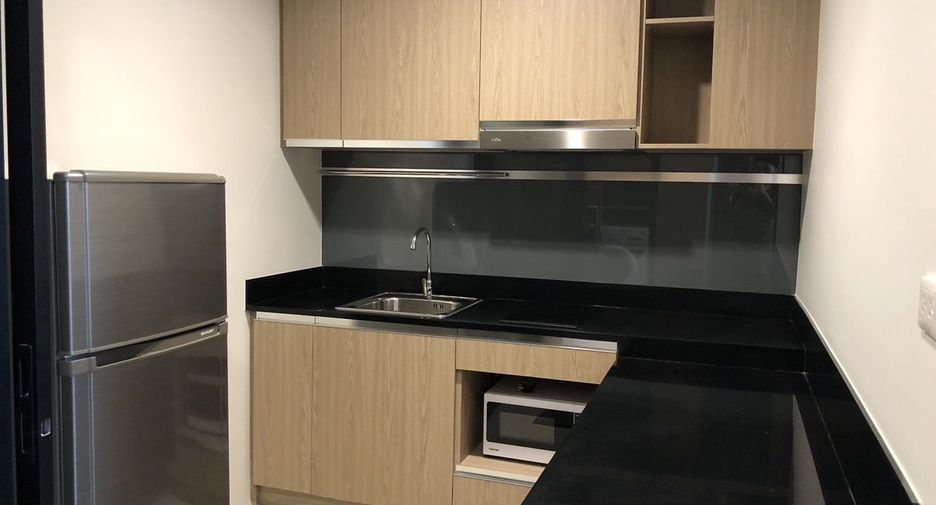 For rent 2 bedrooms condo in Mueang Samut Prakan, Samut Prakan