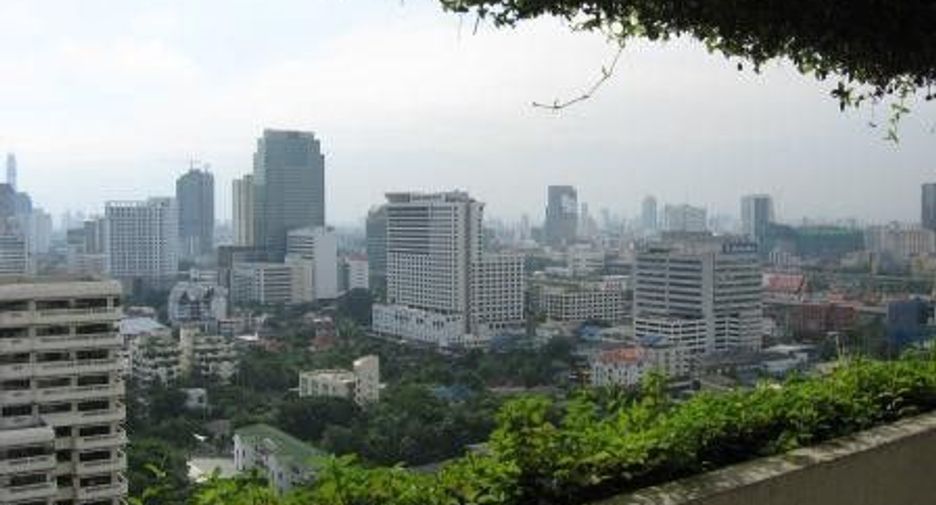 ให้เช่า 2 ห้องนอน คอนโด ใน วัฒนา, กรุงเทพฯ