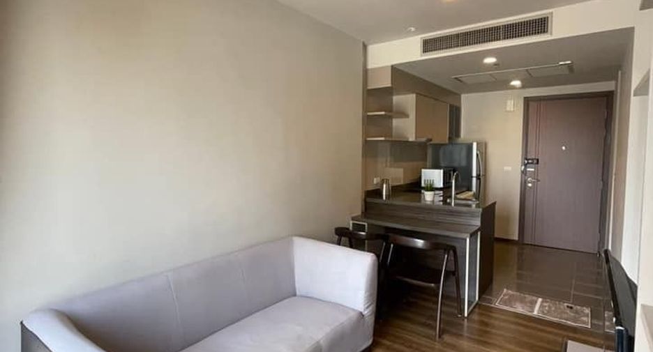 For rent 1 bed condo in Phaya Thai, Bangkok