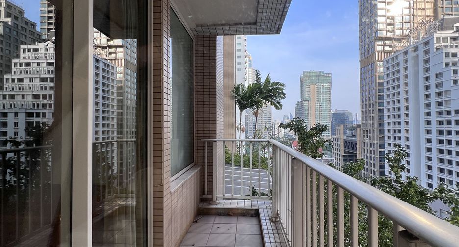 Condo en alquiler de 2 habitaciones en Pathum Wan, Bangkok