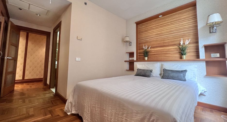 Condo en alquiler de 2 habitaciones en Pathum Wan, Bangkok