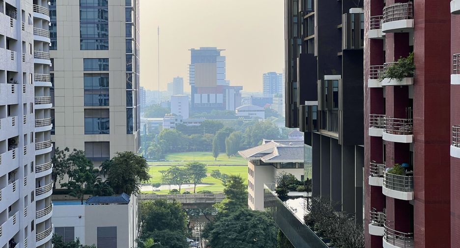 Condo en alquiler de 2 habitaciones en Pathum Wan, Bangkok