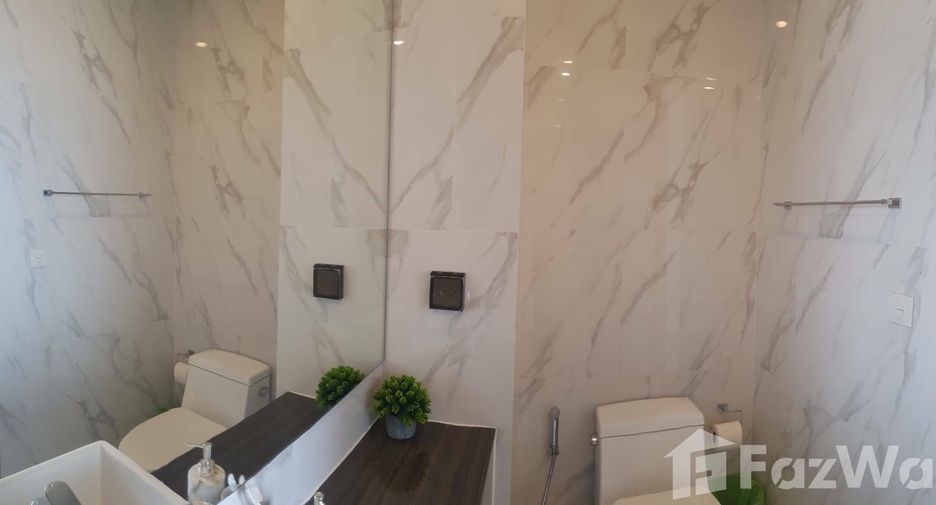 For rent 1 bed condo in Watthana, Bangkok