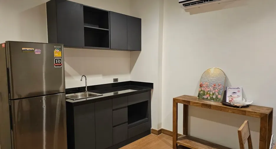 Condo en alquiler de 1 habitaciones en Huai Khwang, Bangkok