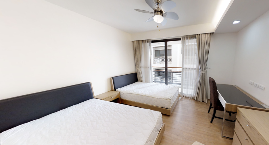 À louer 2 chambres appartement à Khlong Toei, Bangkok