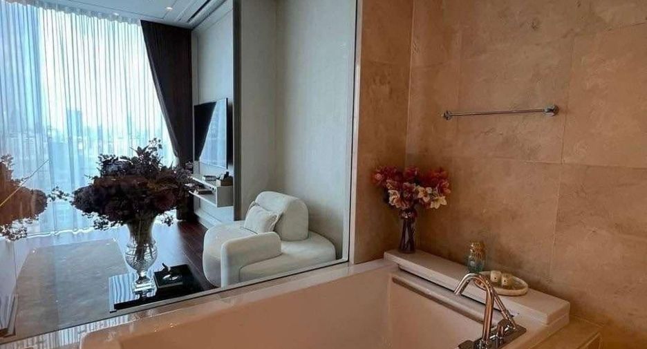 À louer 2 chambres condo à Khlong Toei, Bangkok