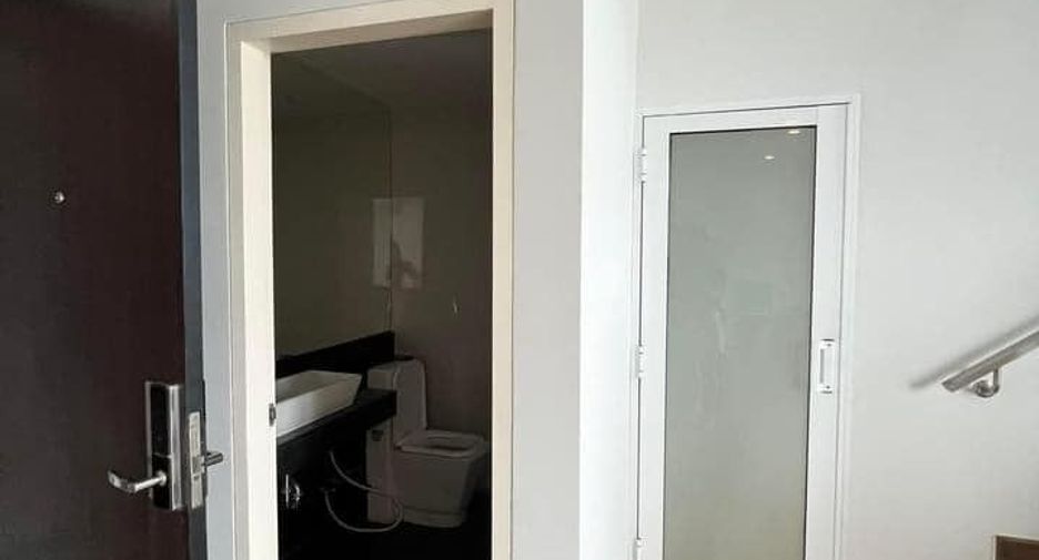 For rent 1 bed condo in Sathon, Bangkok