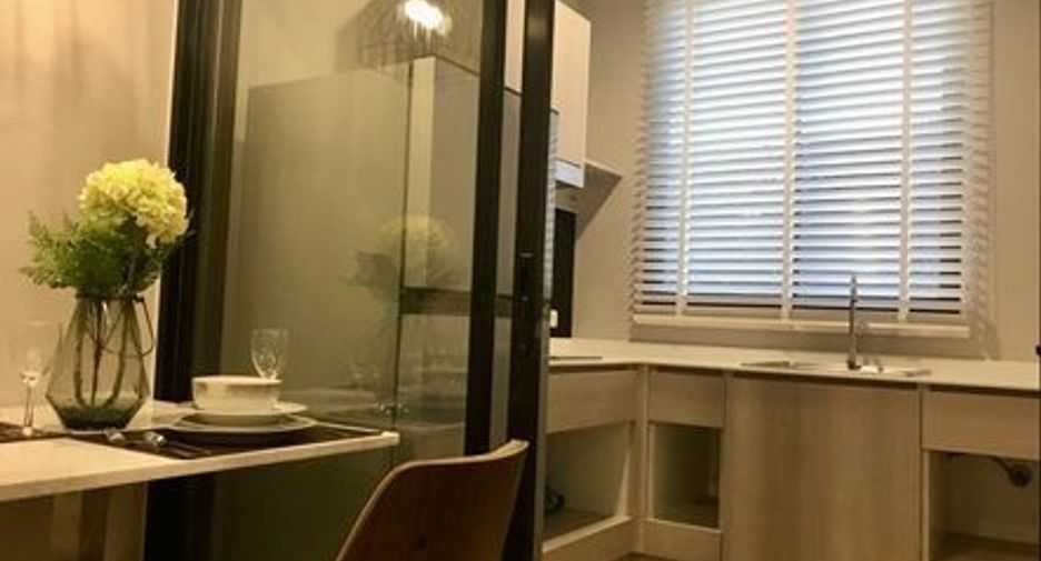 For rent 1 bed condo in Phra Khanong, Bangkok