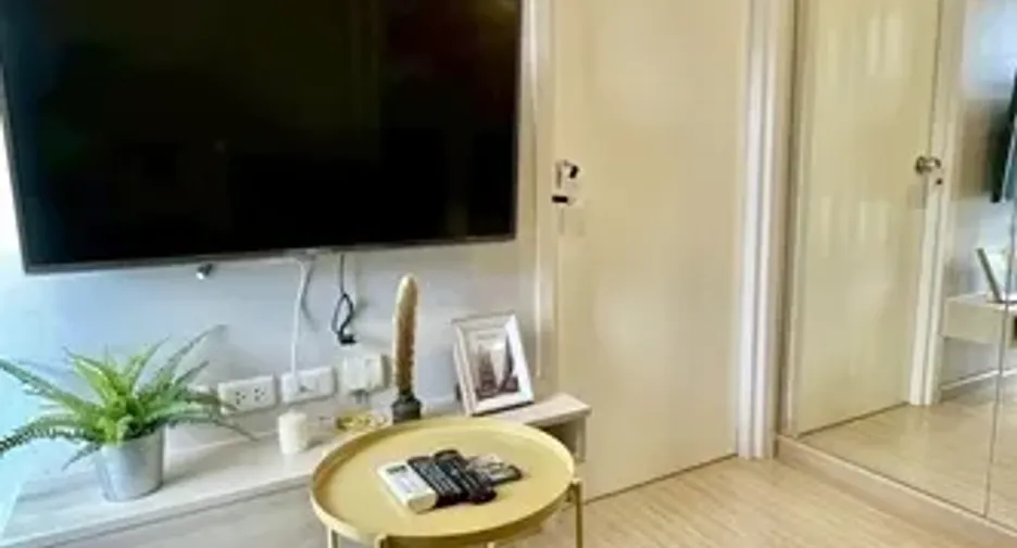 For rent 1 bed condo in Phra Khanong, Bangkok