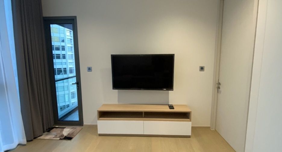 For rent 1 bed condo in Khlong Toei, Bangkok