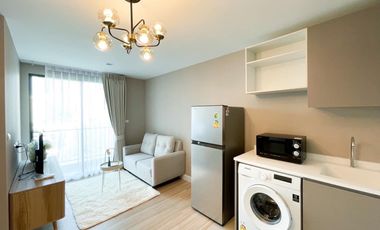 For rent 2 bedrooms condo in Huai Khwang, Bangkok