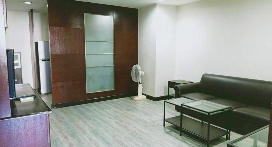 Wohnung zur Miete mit 1 Zimmer in Watthana, Bangkok