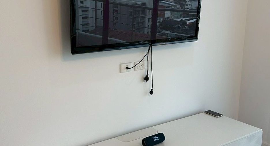 Condo en alquiler de 2 habitaciones en Bang Kho Laem, Bangkok