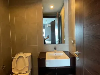 For rent 1 Beds condo in Watthana, Bangkok