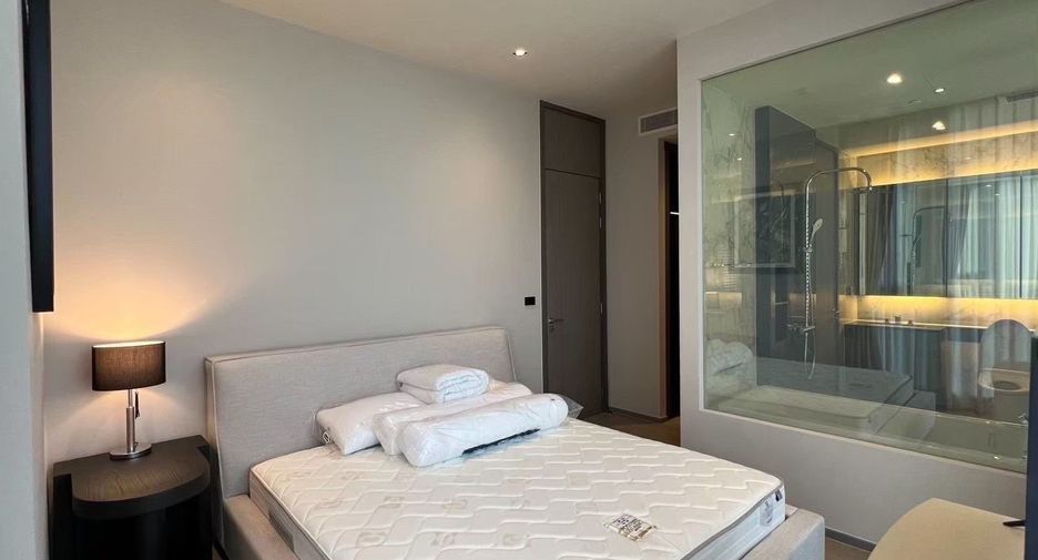 For rent 2 bedrooms condo in Khlong Toei, Bangkok