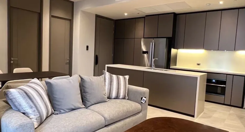 For rent 2 bedrooms condo in Khlong Toei, Bangkok
