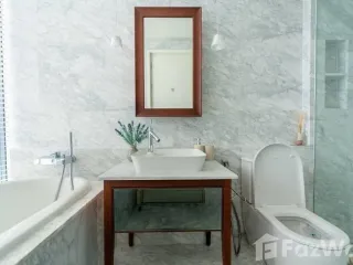 Wohnung zur Miete mit Studio in Watthana, Bangkok