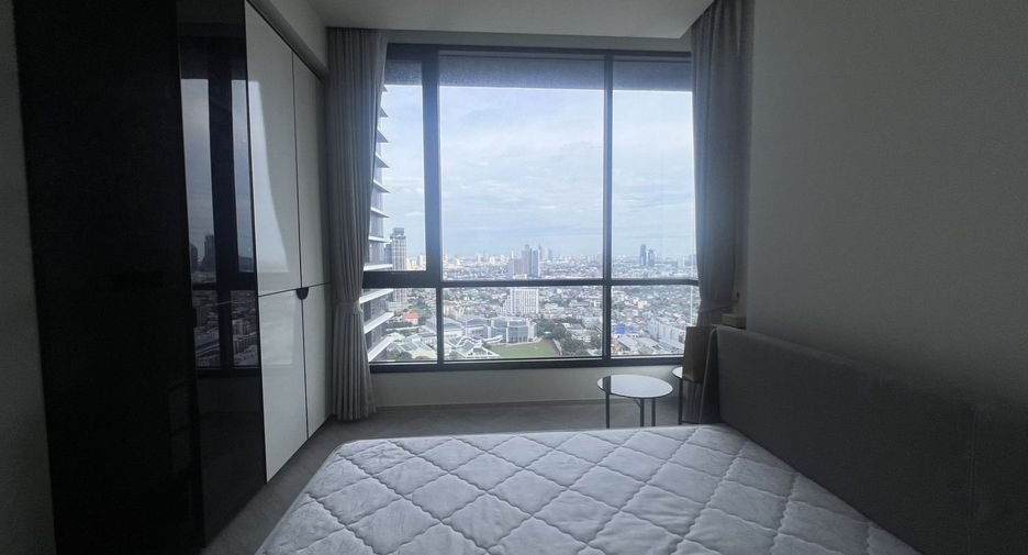 For rent 2 bedrooms condo in Khlong San, Bangkok