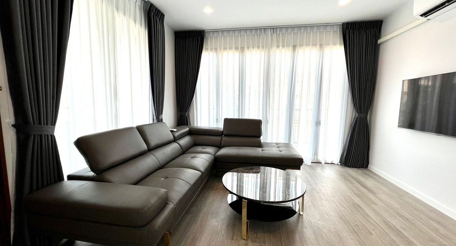 Haus zur Miete mit 4 Zimmer in Bang Kapi, Bangkok