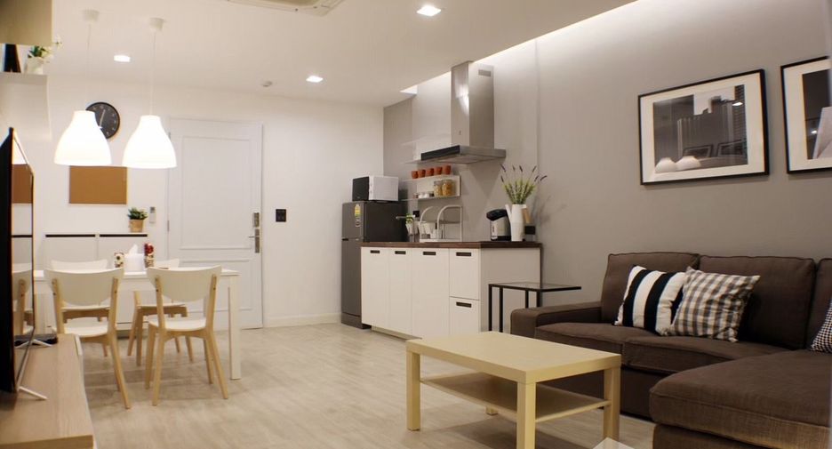 Wohnung zur Miete mit 2 Zimmer in Khlong Toei, Bangkok