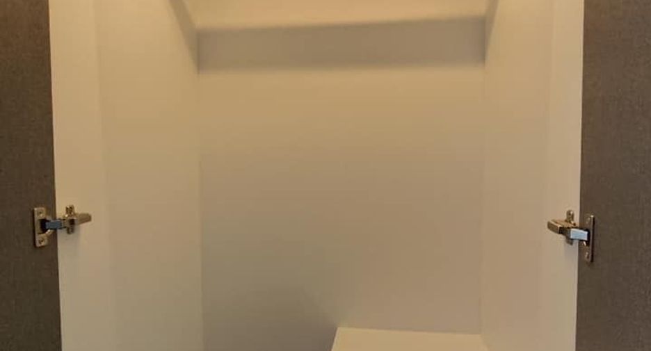 For rent 1 bed condo in Bang Rak, Bangkok