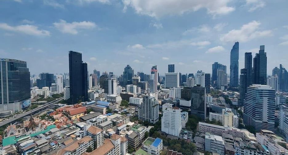 For rent 1 bed condo in Bang Rak, Bangkok