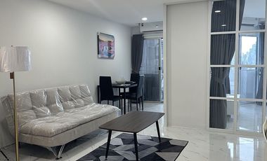 Wohnung zur Miete mit 2 Zimmer in Khlong Toei, Bangkok