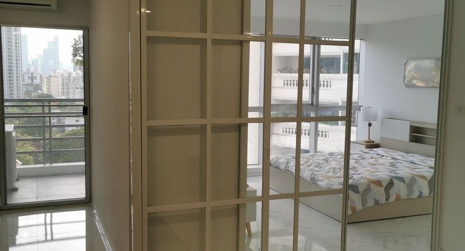 Condo en alquiler de 2 habitaciones en Khlong Toei, Bangkok