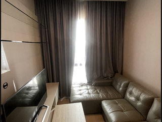 For rent 1 bed condo in Phaya Thai, Bangkok