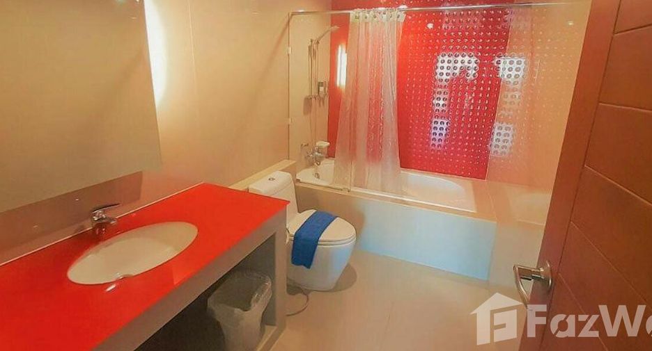 For rent 2 bedrooms apartment in Watthana, Bangkok