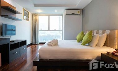 For rent 2 bedrooms apartment in Watthana, Bangkok