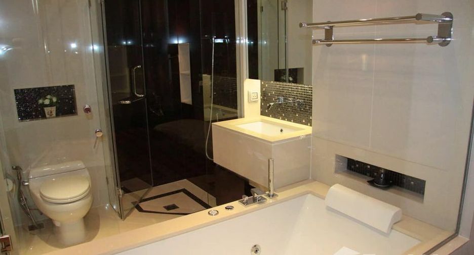 For rent 1 Beds condo in Khlong Toei, Bangkok