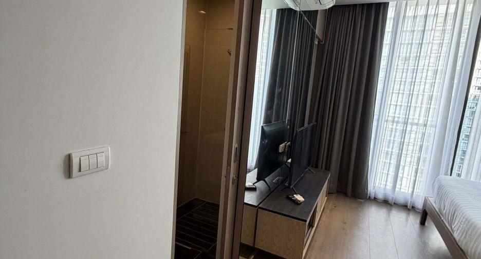Wohnung zur Miete mit Studio in Khlong Toei, Bangkok
