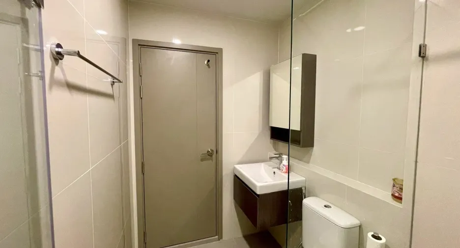 For rent 1 bed condo in Phra Khanong, Bangkok