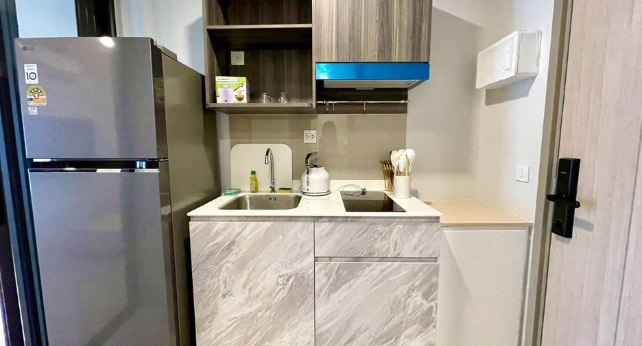 For rent 1 bed condo in Phra Khanong, Bangkok