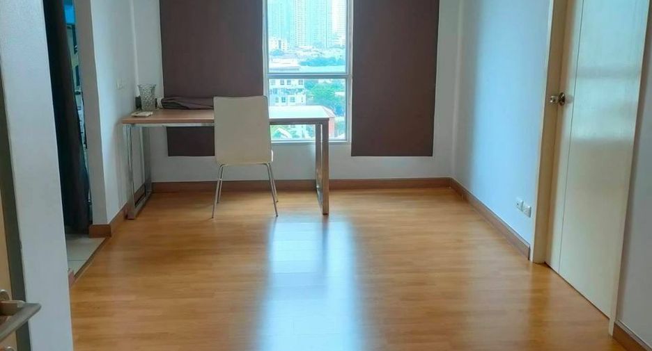 Wohnung zur Miete mit 2 Zimmer in Khlong Toei, Bangkok