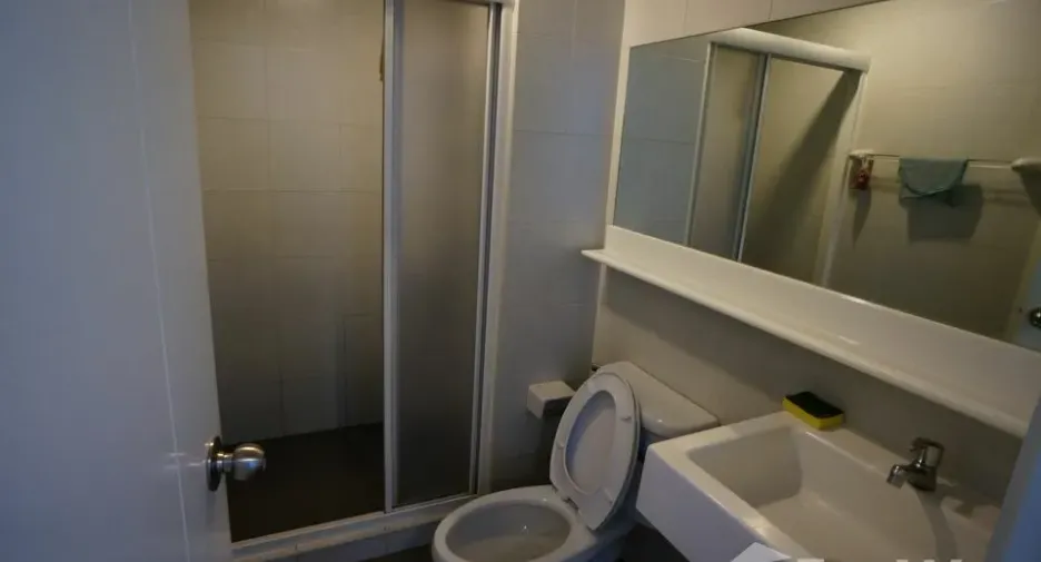 Wohnung zur Miete mit 2 Zimmer in Khlong Toei, Bangkok