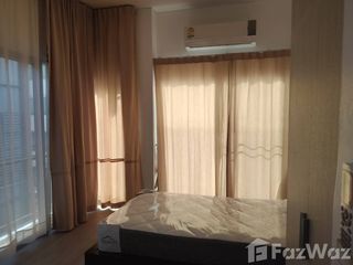 For rent 4 bedrooms condo in Watthana, Bangkok