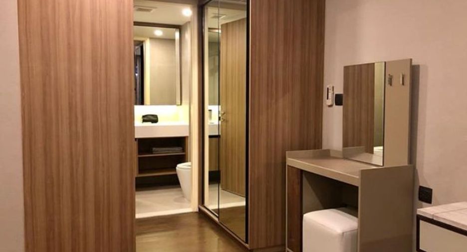 For rent 1 bed condo in Pathum Wan, Bangkok