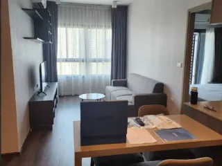 For rent 2 bedrooms condo in Huai Khwang, Bangkok