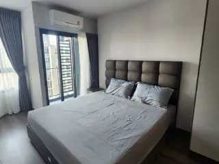 For rent 2 bedrooms condo in Huai Khwang, Bangkok