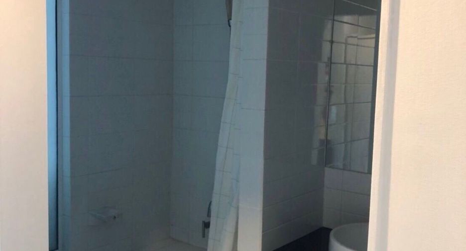 For rent 1 bed condo in Khlong San, Bangkok