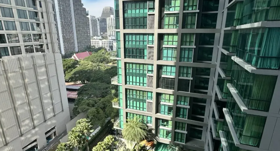 For rent 1 bed condo in Watthana, Bangkok