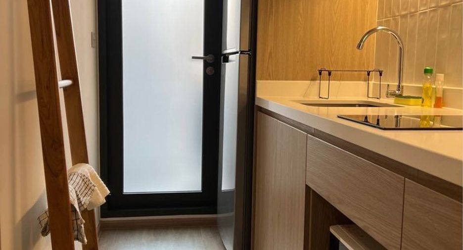 For rent 1 bed condo in Bang Rak, Bangkok