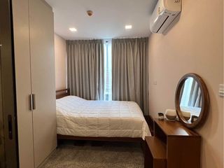 Condo en alquiler de 1 habitaciones en Bang Rak, Bangkok