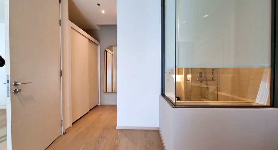 Condo en alquiler de 1 habitaciones en Khlong Toei, Bangkok